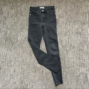 Madewell 9" high rise black jeans size 24